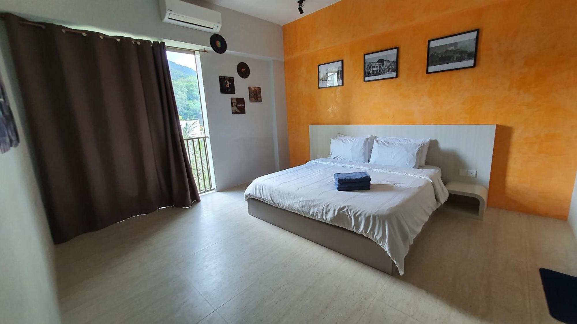 By The Sea Beach Luxury Resort - Batu Ferringhi Exterior photo